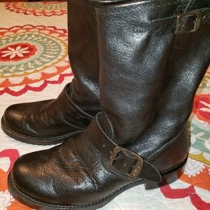 Frye Veronica Short Boots